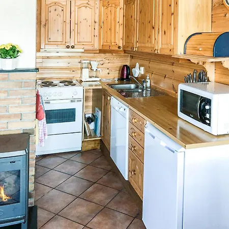 Holiday home Ferieplass A Kyrping