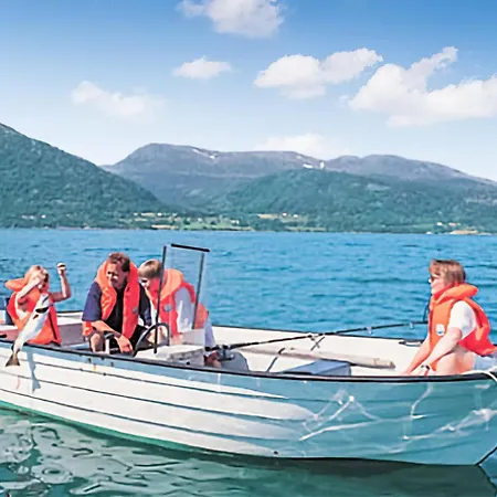 Ferieplass A * Kyrping